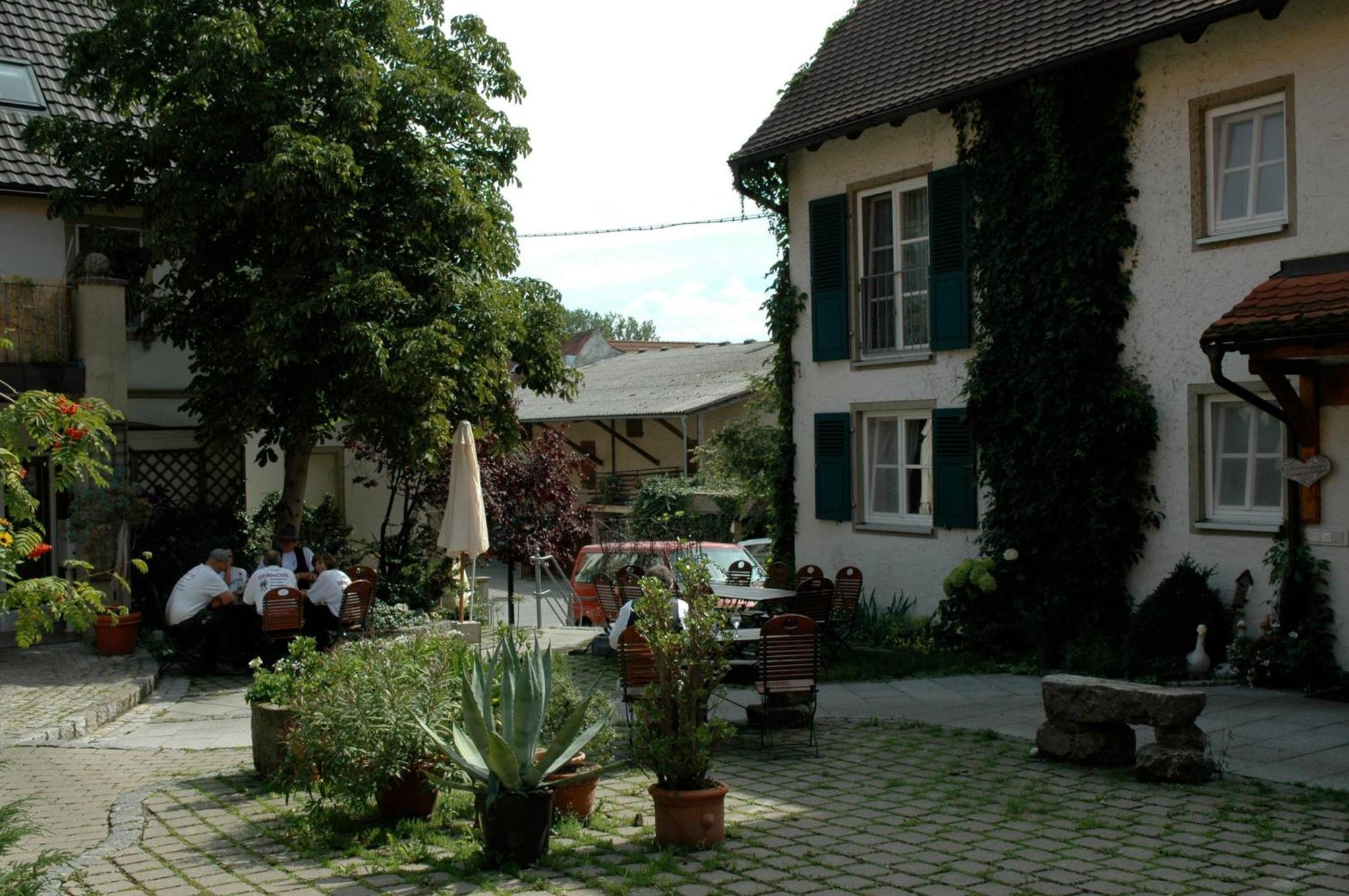 Landgasthof Zum Schwarzen Adler Markt Nordheim Eksteriør billede