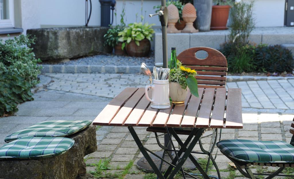 Landgasthof Zum Schwarzen Adler Markt Nordheim Eksteriør billede